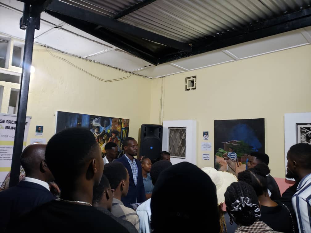 Vernissage at TunaVibe gallery